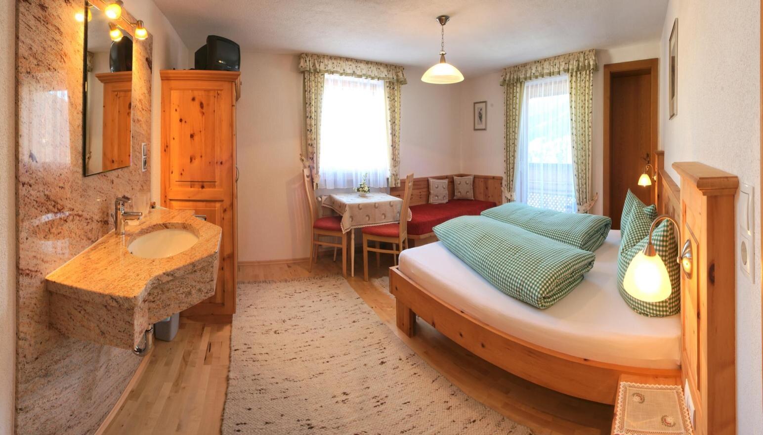 Schlafzimmer der Ferienwohnung Panoramablick
